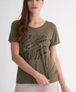 R-2928 REMERA MODAL ESTAMPADA NATURE CON TACHAS