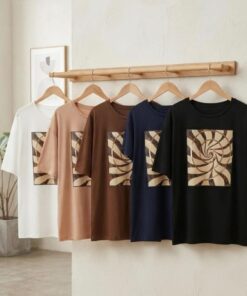 R-3107 REMERA MODAL VISCOSA ESTAMPADA ESPIRAL CON LENTEJUELAS - Imagen 2