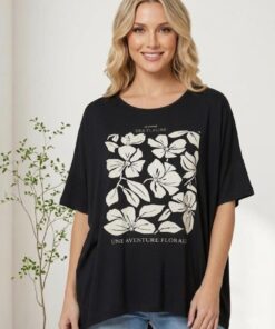 R-3115 REMERA MODAL VISCOSA AMPLIA CON ESTAMPA DE FLORES Y PERLAS OPACAS