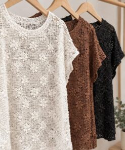 R-3118 BLUSA TEJIDA CALADO SIMIL CHOCHET CON PEQUEÑAS FLORES CALADAS - Imagen 2